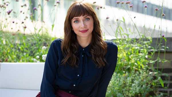 ‘Between Two Ferns: The Movie’s Lauren Lapkus Reveals The Celeb Who ‘Blew Us All Away’