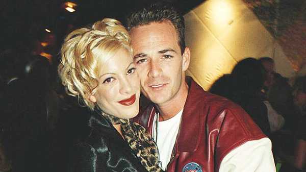 Tori Spelling Believes Luke Perry Would Be Happy With ‘90210’ Reboot — ‘We Did It Justice’