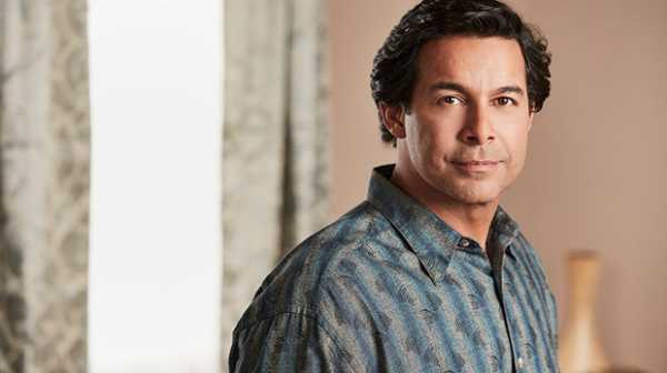 ‘This Is Us’ Star Jon Huertas Reveals Season 4 Will Go Back & Explore ‘Right After Jack’s Death’