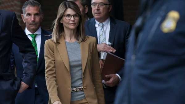 Lori Loughlin: Why She Could Get ‘Substantially Higher’ Prison Sentence Than Felicity Huffman