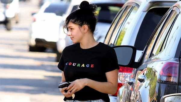 Ariel Winter Proves She’s Still The Daisy Dukes Queen By Rocking Denim Short Shorts In L.A. 