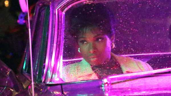 Jennifer Hudson Transforms Into Aretha Franklin In 1st Pics From ‘Respect’ & Looks Identical To Iconic Singer