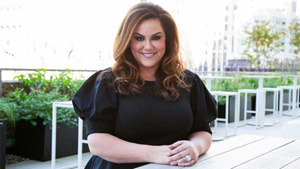 ‘American Housewife’s Katy Mixon Reveals Season 4 Will Explore Katy Otto’s ‘Purpose’: We’re Diving In