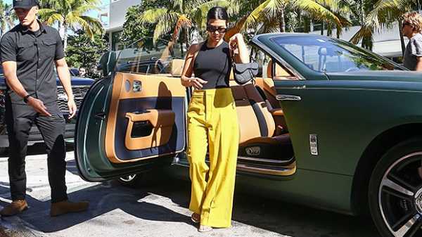 Kourtney Kardashian Wears Nothing Underneath Tight Top & Proves She’s Not The ‘Least Exciting To Look At’