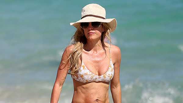 RHOC’s Braunwyn Windham-Burke, 41, Shows Off Amazing Bikini Body & Massive Back Tattoo In Miami