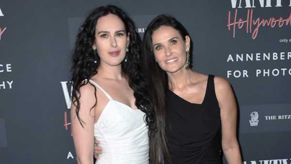 Demi Moore, 57, & Daughter Rumer, 31, Look Like Sisters On The Red Carpet — Pic