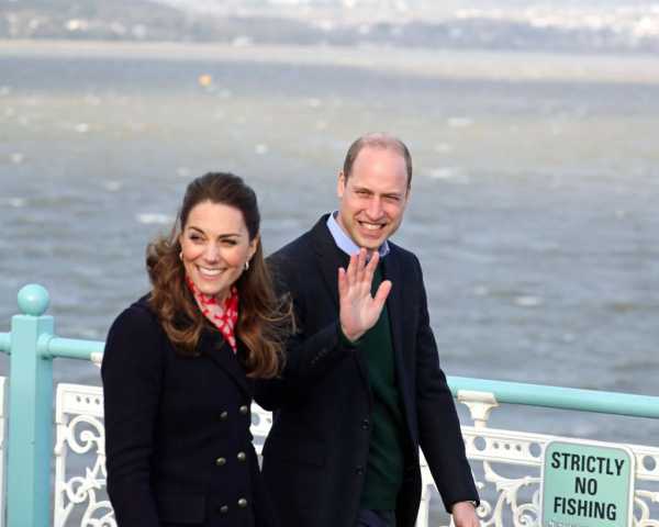 Kate Middleton Showed PDA in a Heart Scarf With Prince William in Mumbles