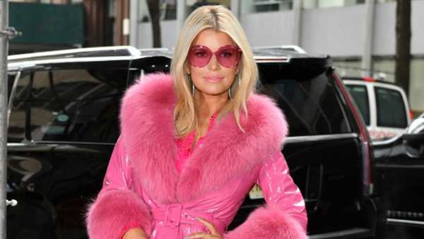 Jessica Simpson Channels Her ‘Inner Elle Woods’ In Pink Jacket With Fur Trim For New Book Tour