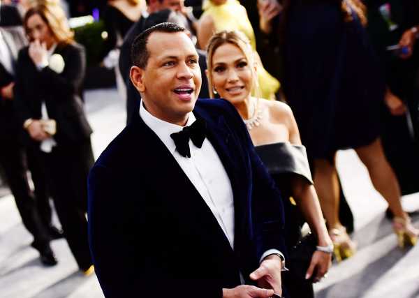 See Alex Rodriguez’s Tribute to Jennifer Lopez for Their One-Year Engagement Anniversary