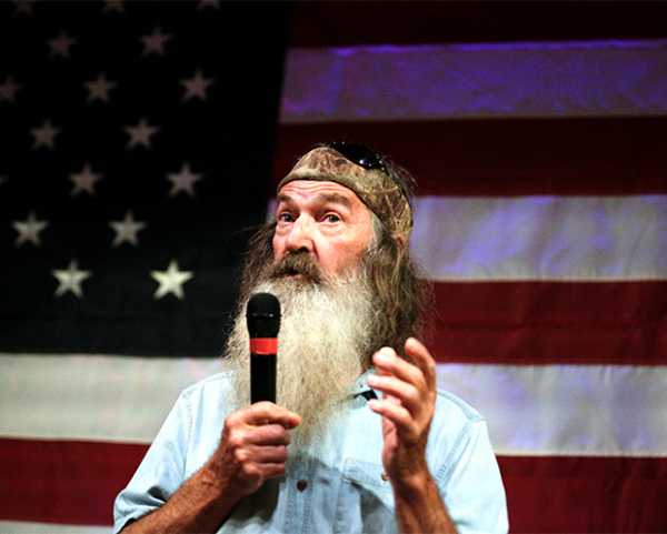 Phil Robertson: 5 Things To Know About ‘Duck Dynasty’ Star Who Revealed ...