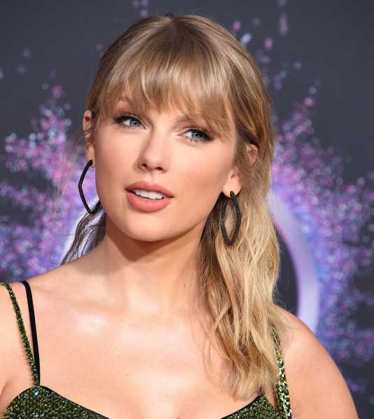 Taylor Swift Comes After Trump’s ‘Calculated Dismantling of USPS’