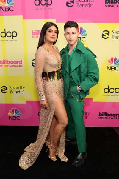 Priyanka Chopra and Nick Jonas Show PDA at Billboard Music Awards in 2021