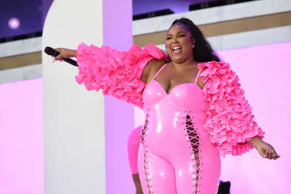 Lizzo Uses Global Citizen Live to Call Out Institutional Racism