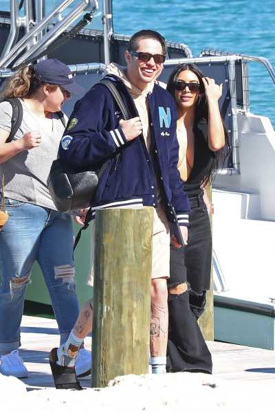 Kim Kardashian Shares Bikini Selfie as Photos of Her and Pete Davidson in Bahamas Are Released