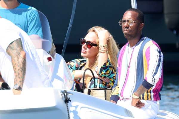 Adele Wore a ,415 Outfit on a Yacht With Her Boyfriend Rich Paul, Because Why Not?