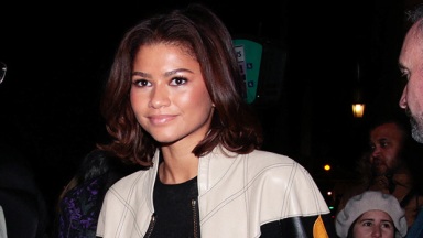 Zendaya Rocks Crop Top & Leather Pants For Paris Fashion Week Party: Photos