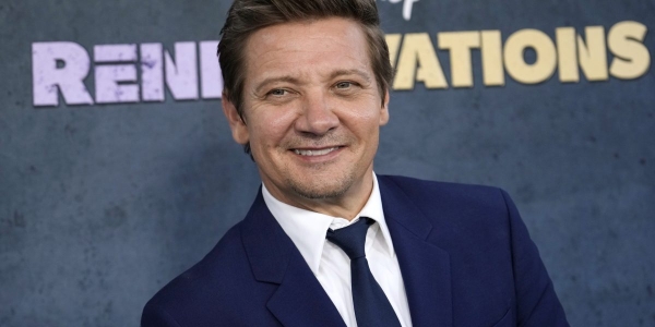 Jeremy Renner attends premiere less than 4 months after near death