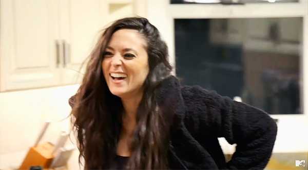 Sammi Sweetheart & Ronnie Both Return In New ‘Jersey Shore’ Footage: ‘Sorry I’m Late’