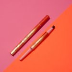 Dubbed “Power Up Your Pout”, the new refillable mechanical lip liner features exchangeable cartridges and a drop-shaped tip for an easy application