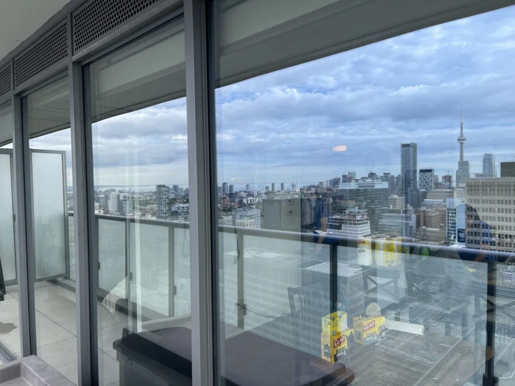 Keeping Toronto’s Office Windows Sparkling