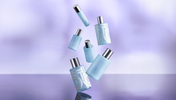 Stoelzle launches a line of lightweight and refillable glass perfume bottles