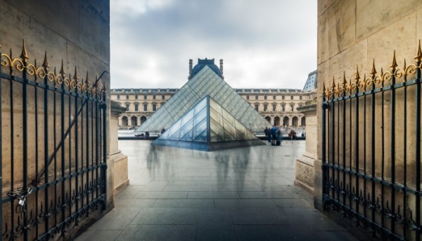 L’Oréal partners with the Louvre to explore beauty across art history