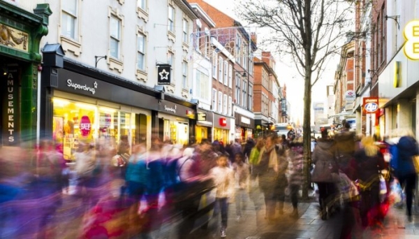 End-of-year shopping: Europeans’ overall spending on the rise