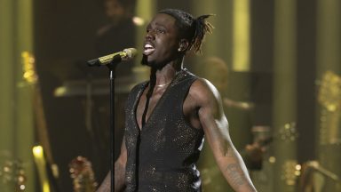 Jamal Roberts: 5 Things About the ‘American Idol’ 2025 Winner