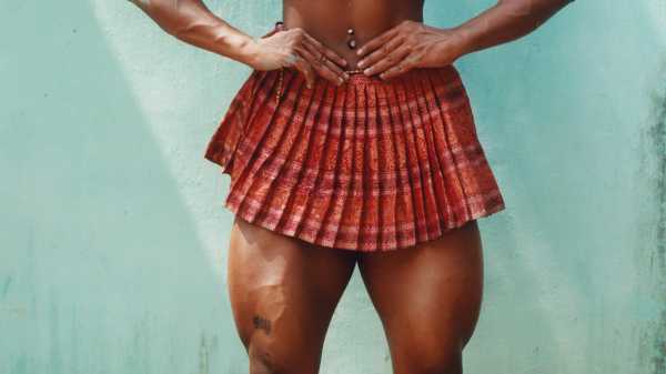 The Paradoxes of Feminine Muscle