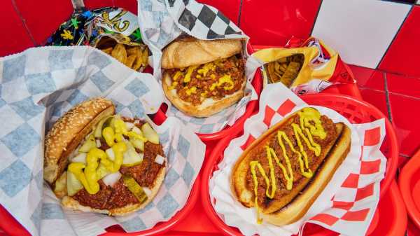 Restaurant Review: Farley’s