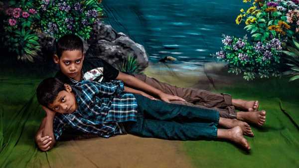 The Vibrant, Disappearing World of India’s Photo Studios