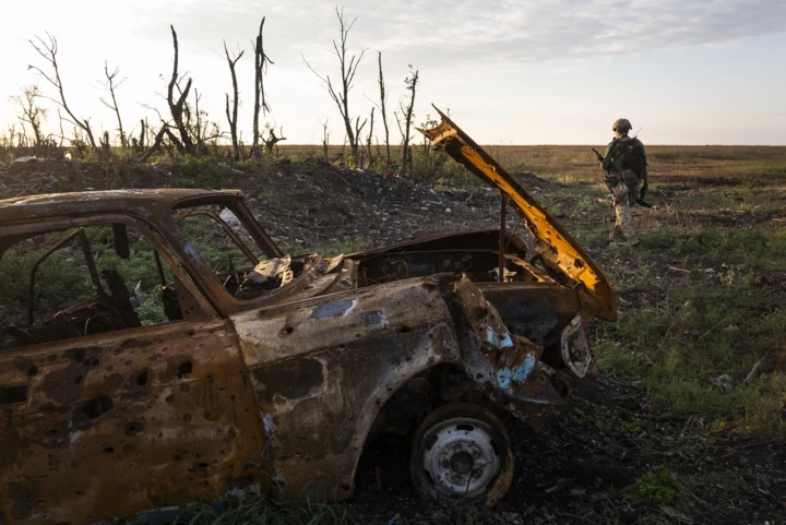 “I want to stop thinking about this war”: interview with Mstislav Chernov1