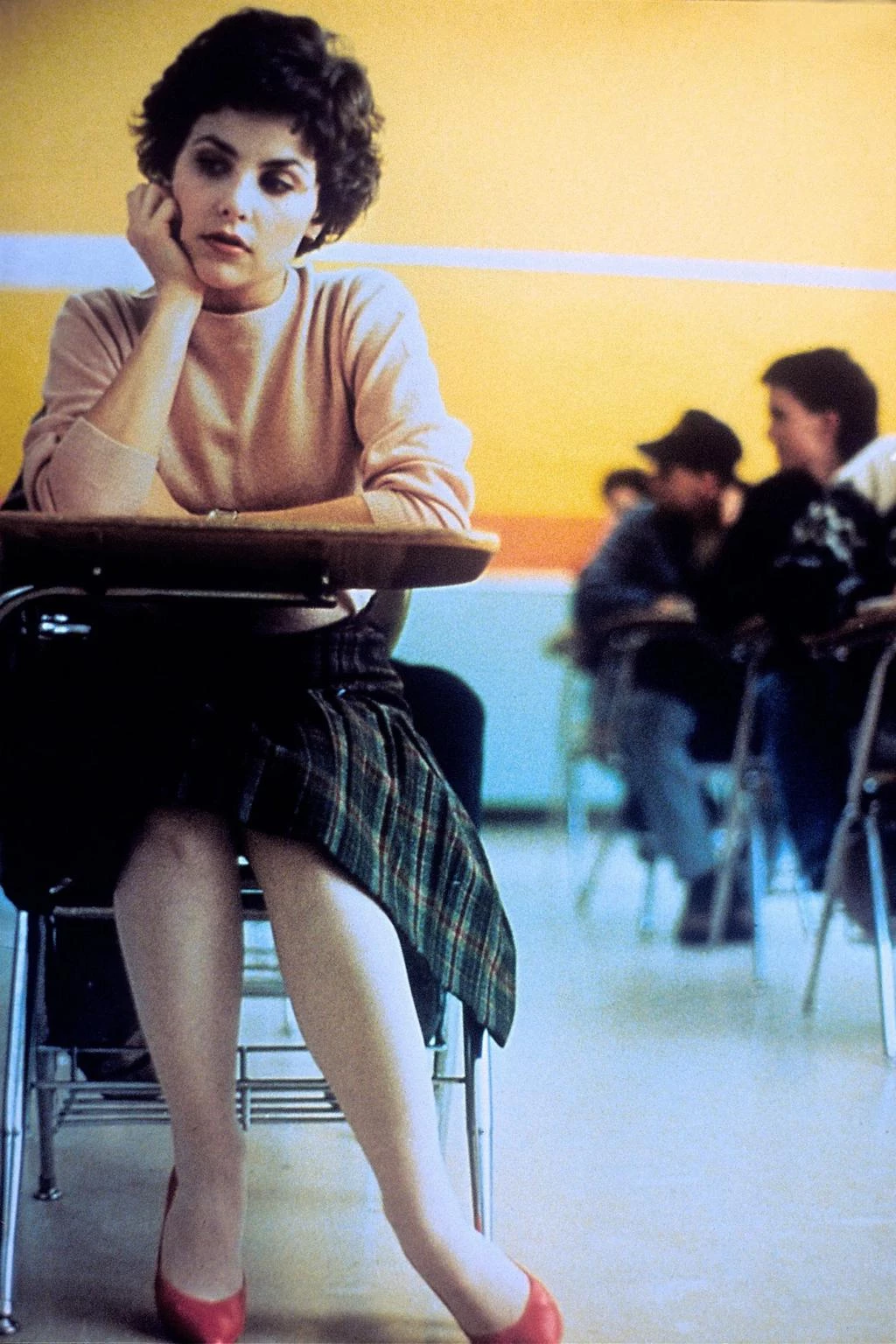 American noir: fashion in the TV series "Twin Peaks" by David Lynch9