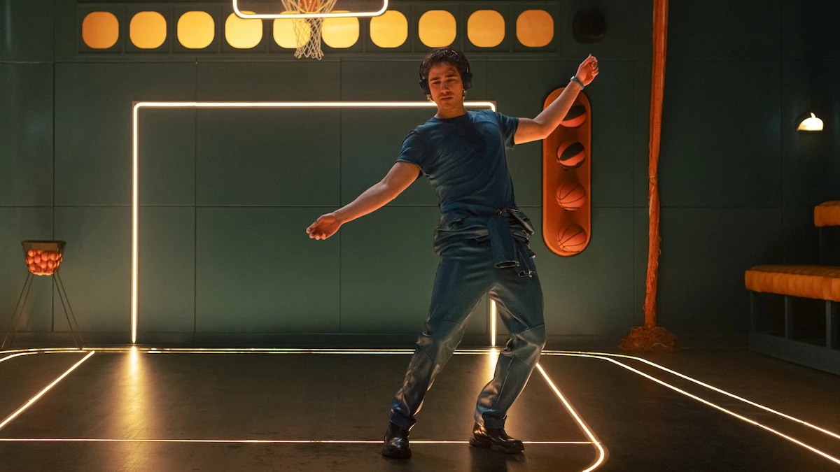 "Billionaire's Bunker" is a new series from Netlfix, which has a record of rewatching2