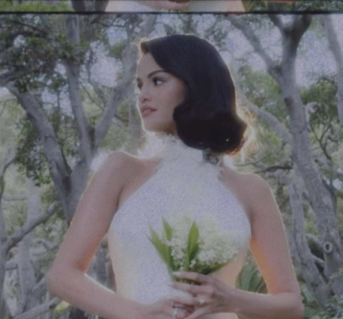 Selena Gomez married Benny Blanco in an old Hollywood-style ceremony — photos7