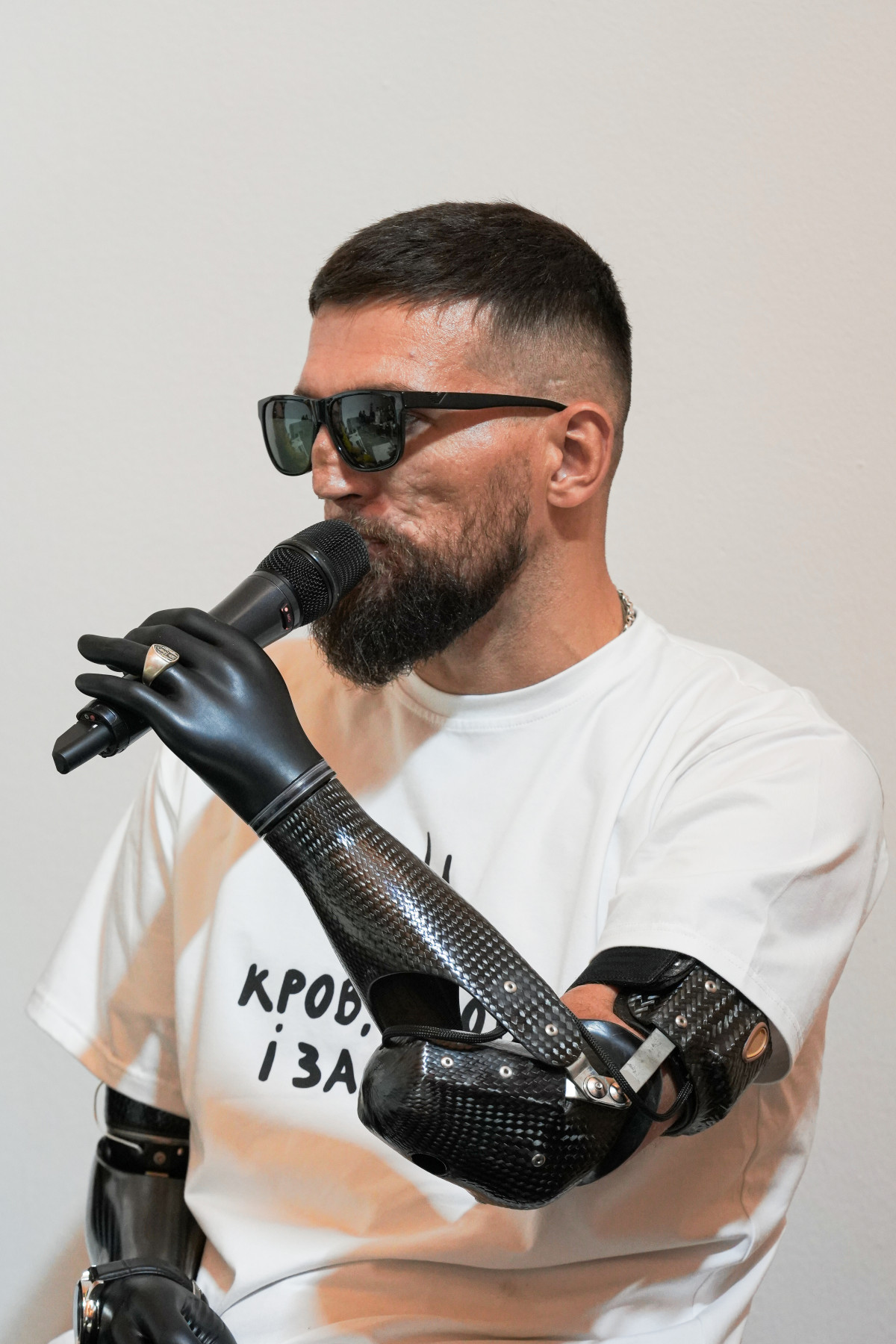 Inclusive Fashion: Code of Resilience — how the public talk of Harper's Bazaar Ukraine went5