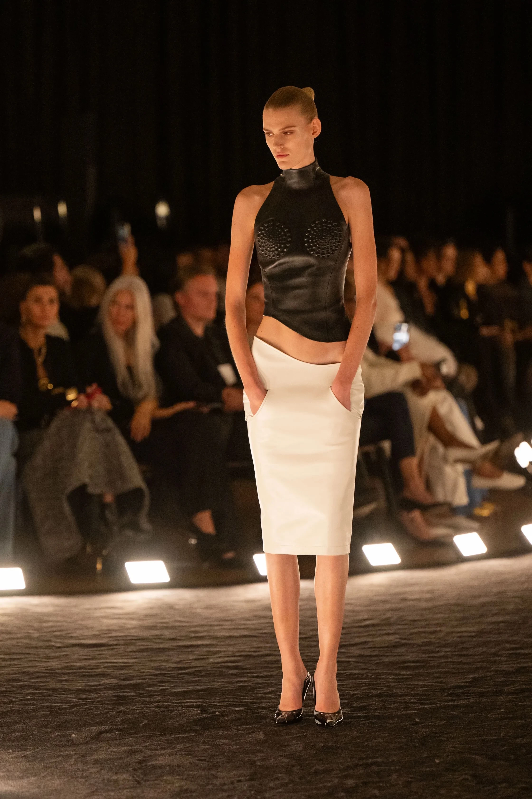 A Sculpted Vision: Schiaparelli's Spring/Summer '26 Debut
1