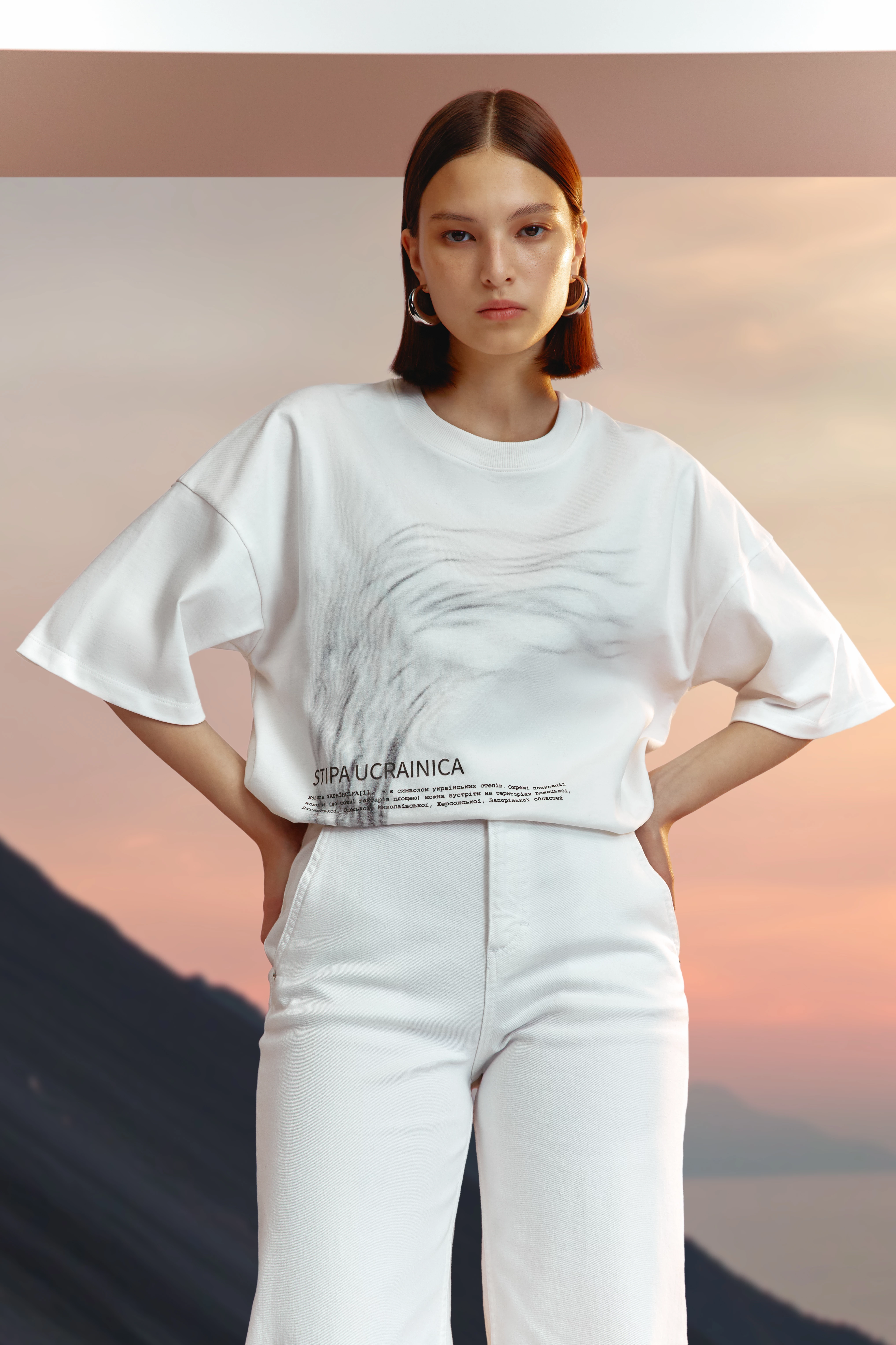 Unisex x INTERTOP: An exclusive range of practical pieces by emerging creator Liliya Oliynyk and fashion outlet
3