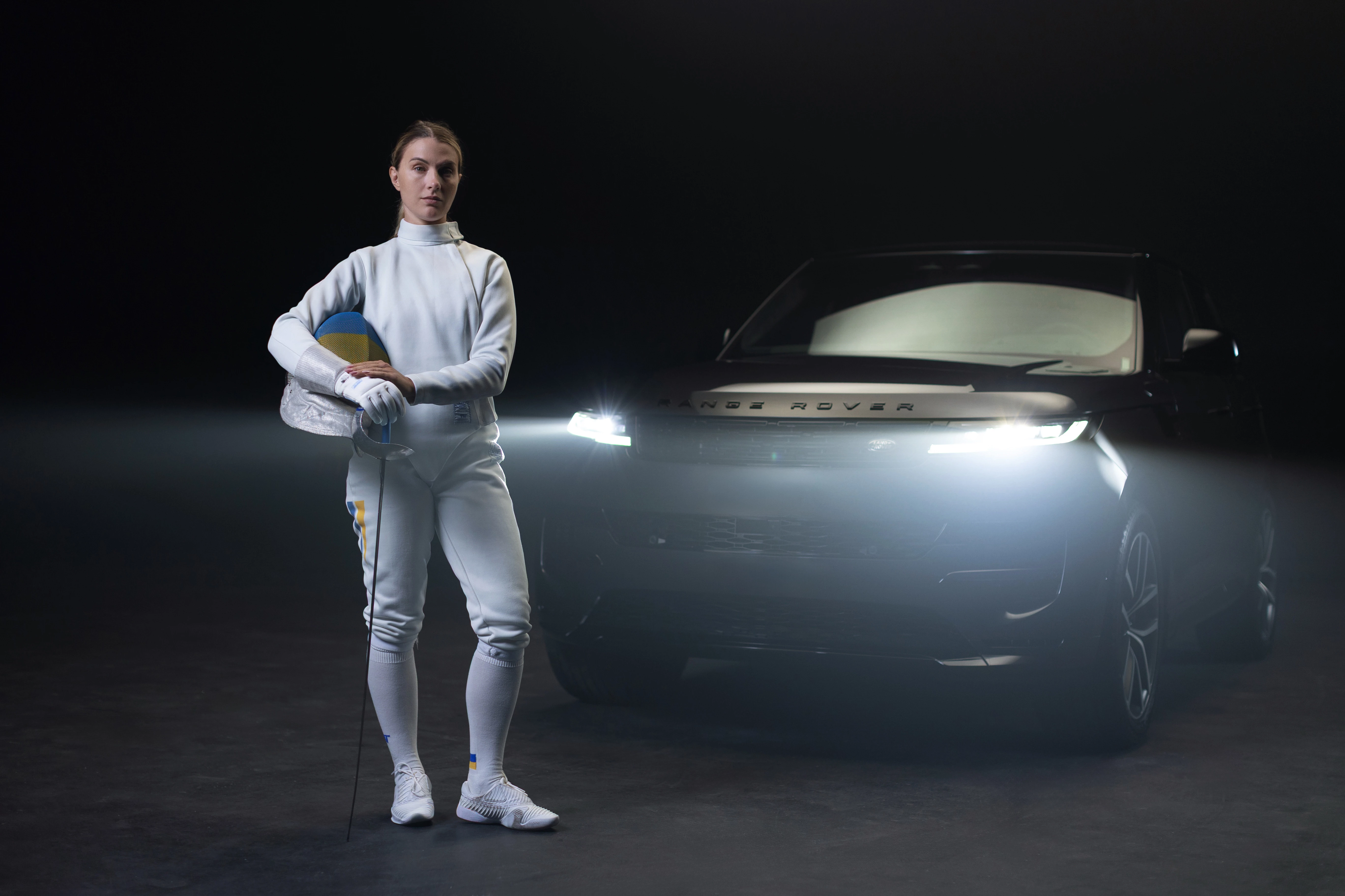 Swede is dynamic: Zirka fencing Olga Kharlan tests Range Rover Sport3