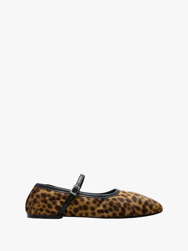 Banana Republic23