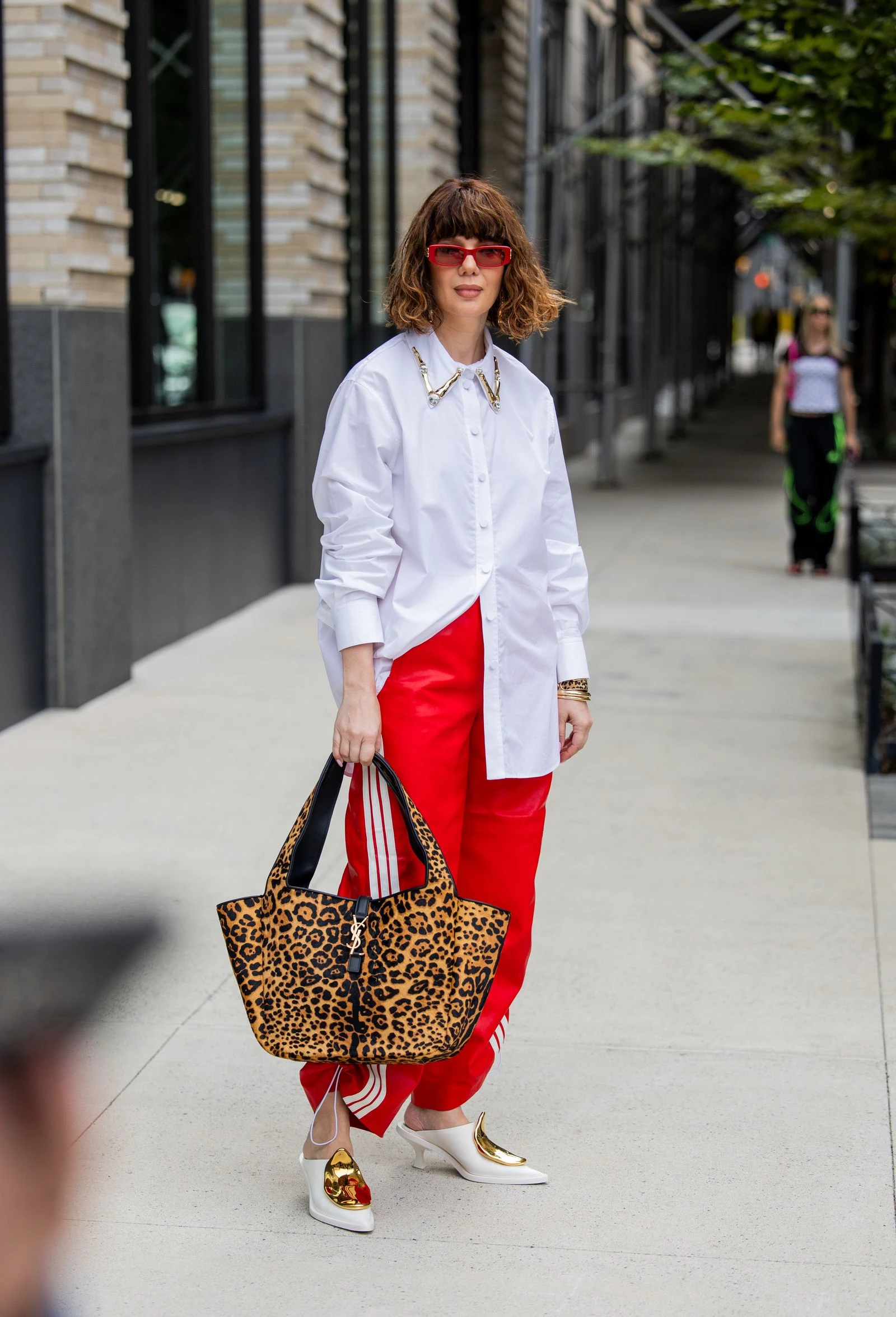 Urban Style: Top 3 Trendy Animal Print Bags This Season
1