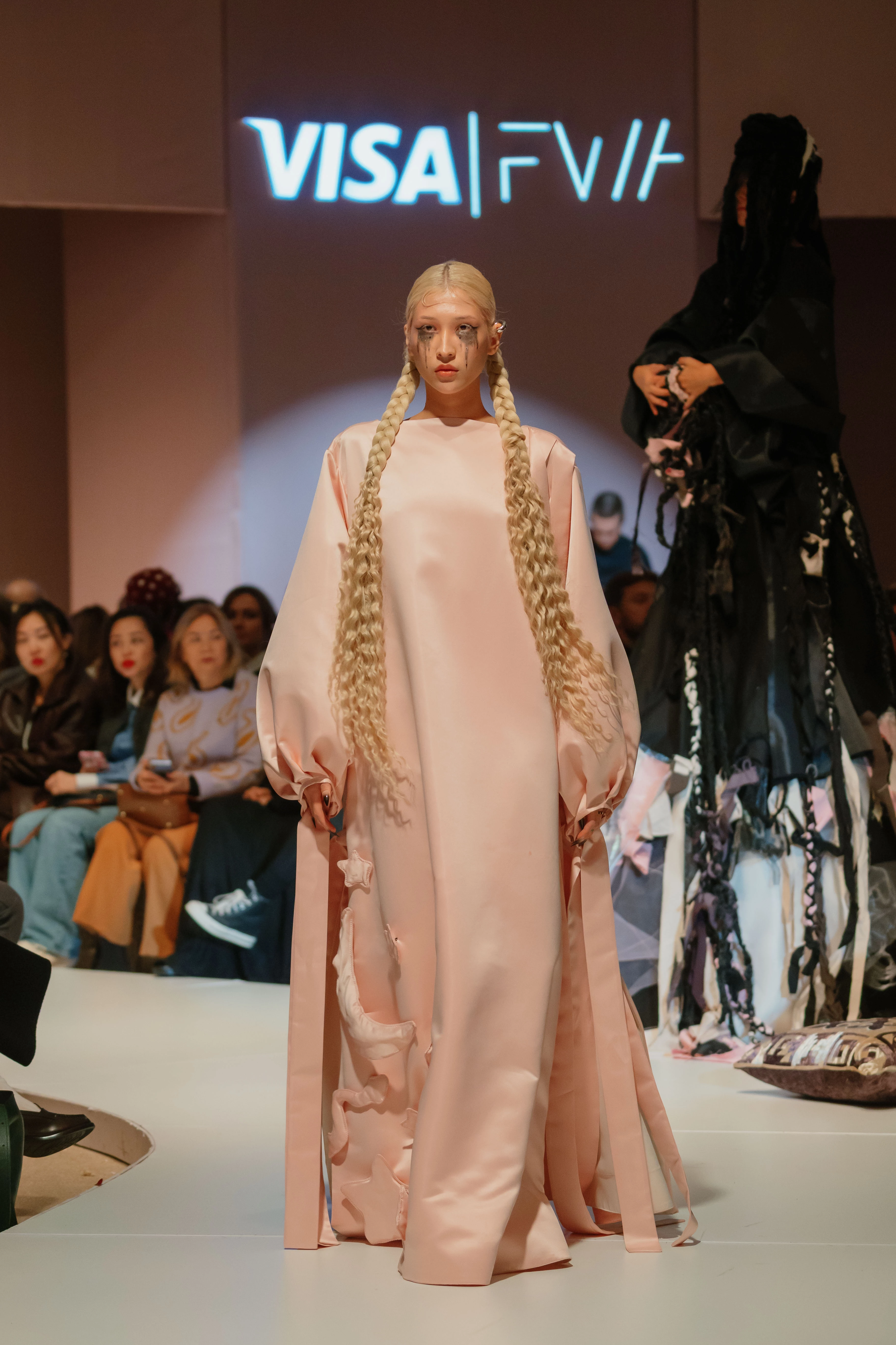 Almaty Fashion Week Highlights: Season's Standout Collections
9