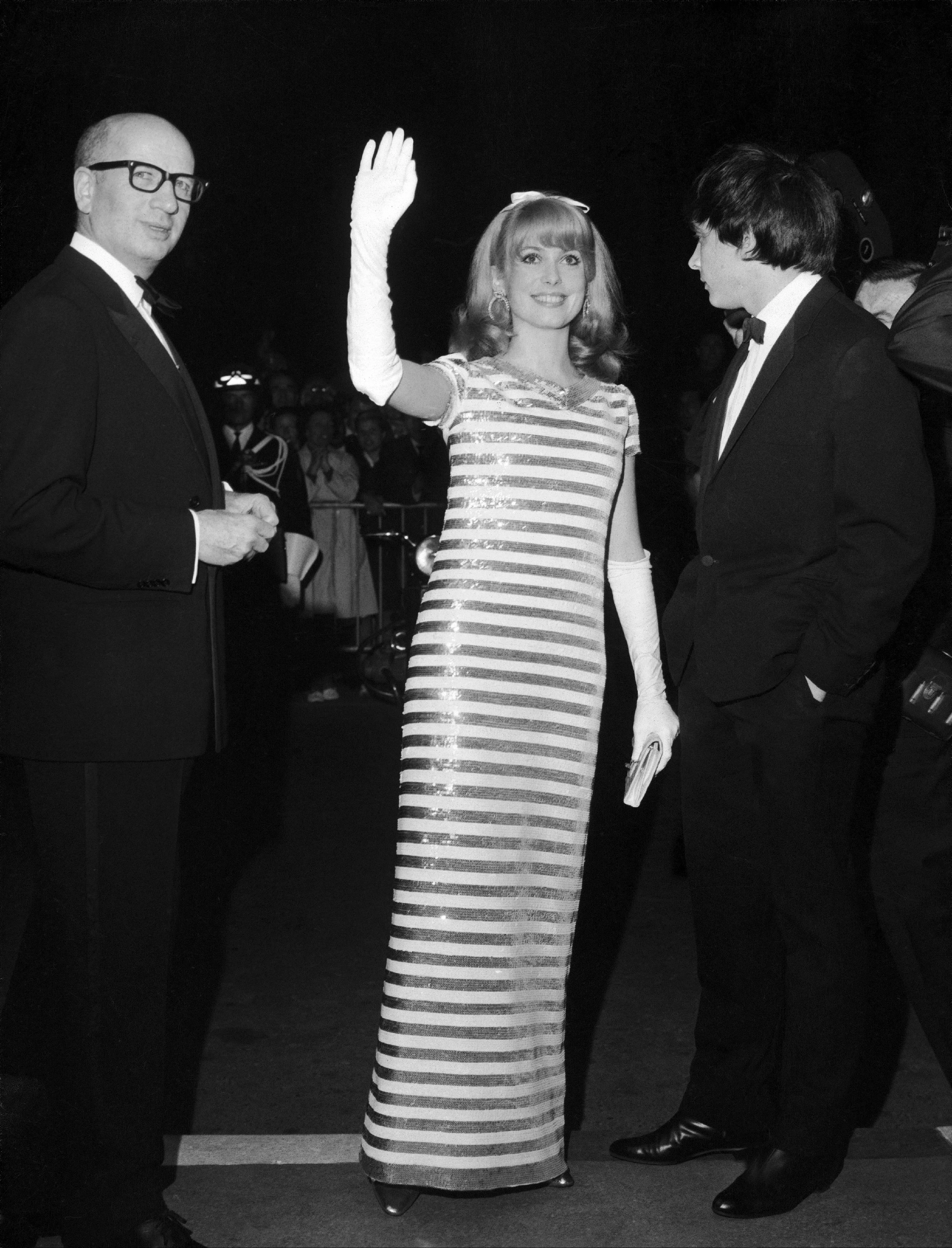 Misery: 25 unforgettable photos of Catherine Deneuve from the archives16