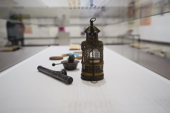 10 artifacts from the exhibition dedicated to the writing and mandrvniki of Sofia Yablonsky5