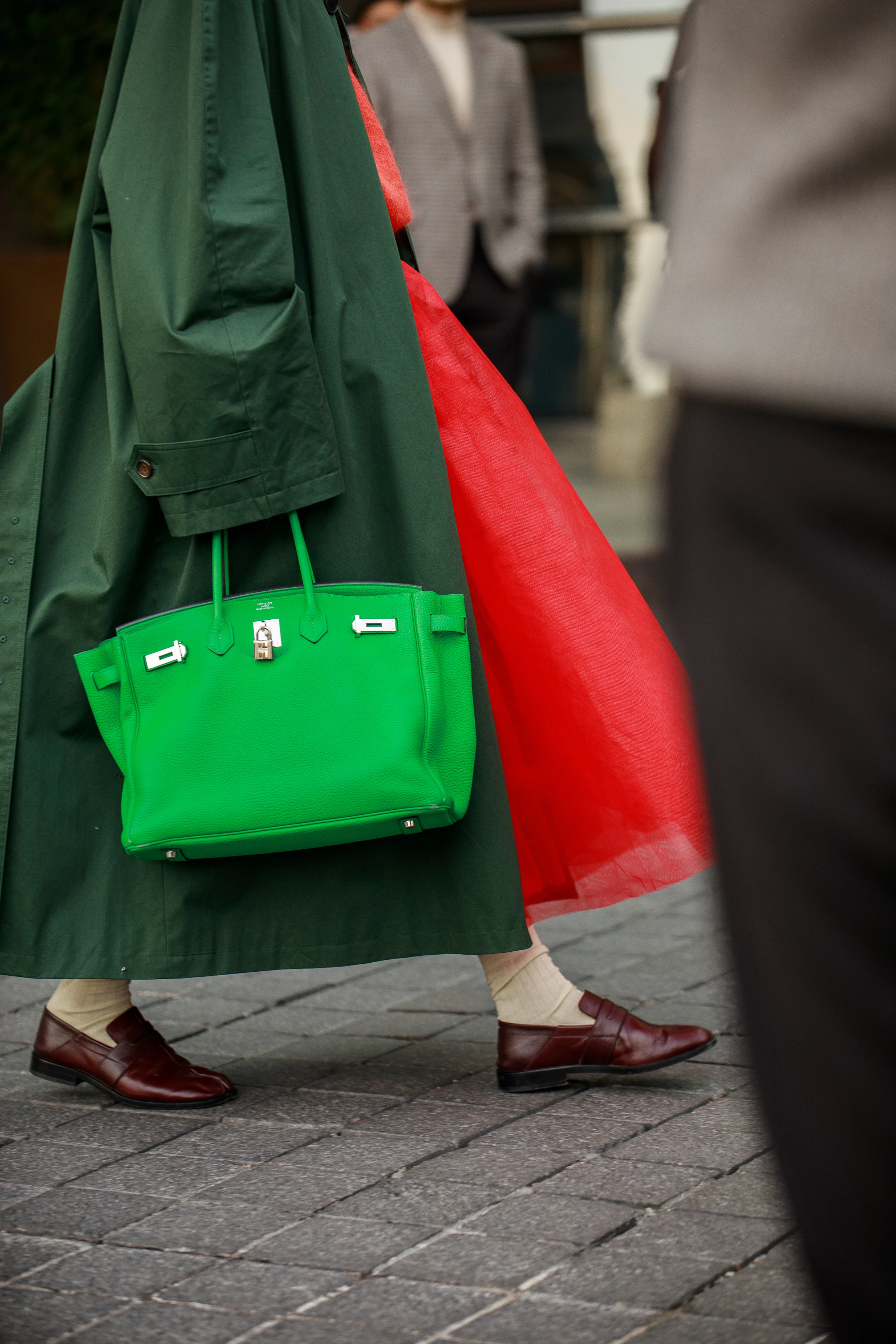 Almaty Street Fashion: What Style Mavens Wear Around Town
22