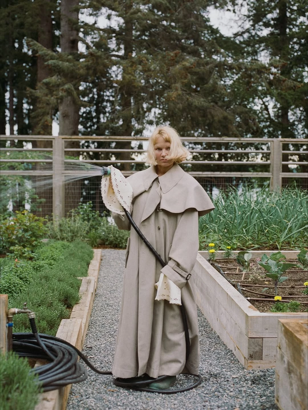 Visiting Pamela Anderson: the actor showed off her home on Uzberezhzhia1