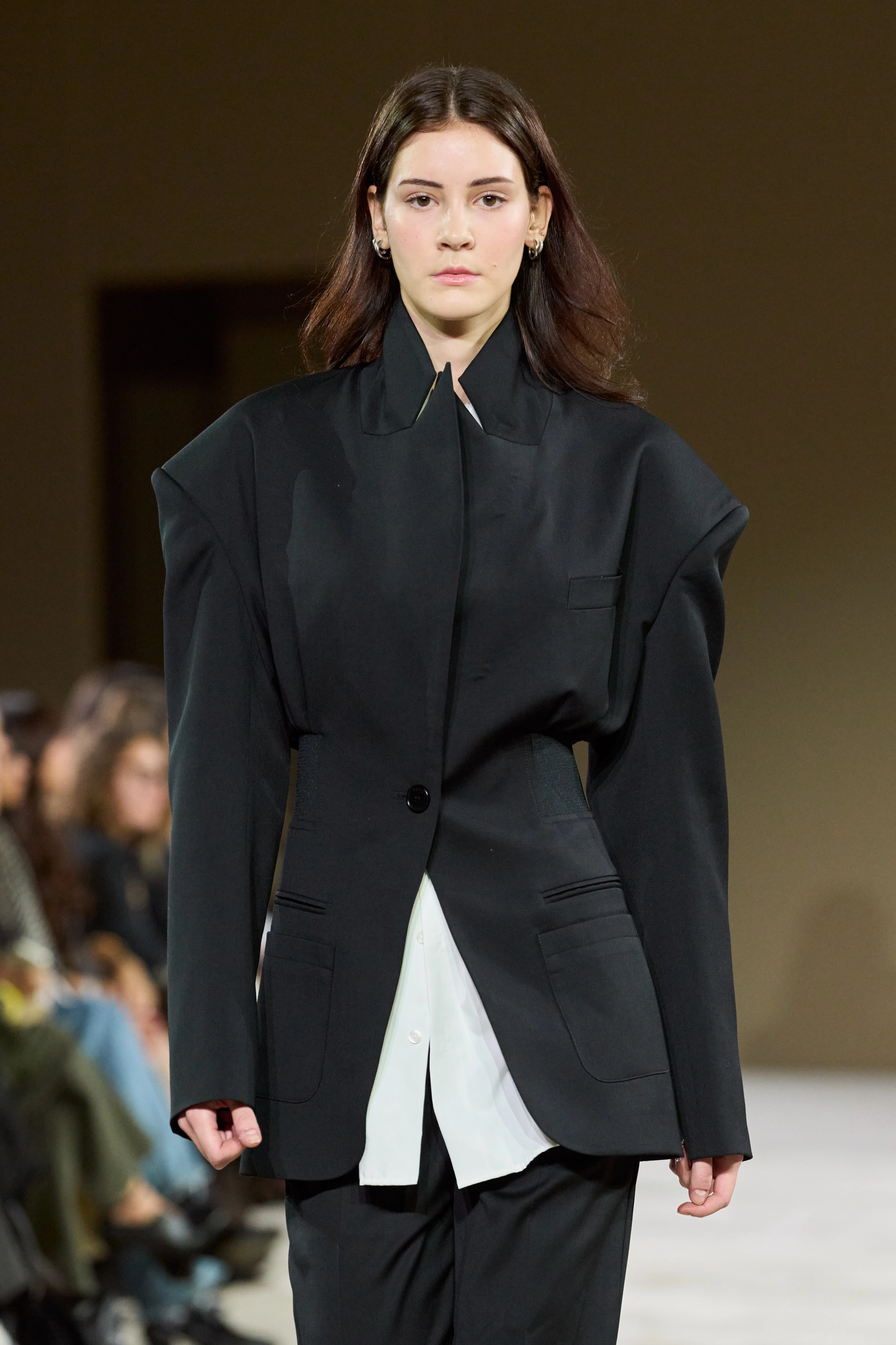 GUDU, a Ukrainian label, debuted its latest designs at Bucharest Fashion Week.
1