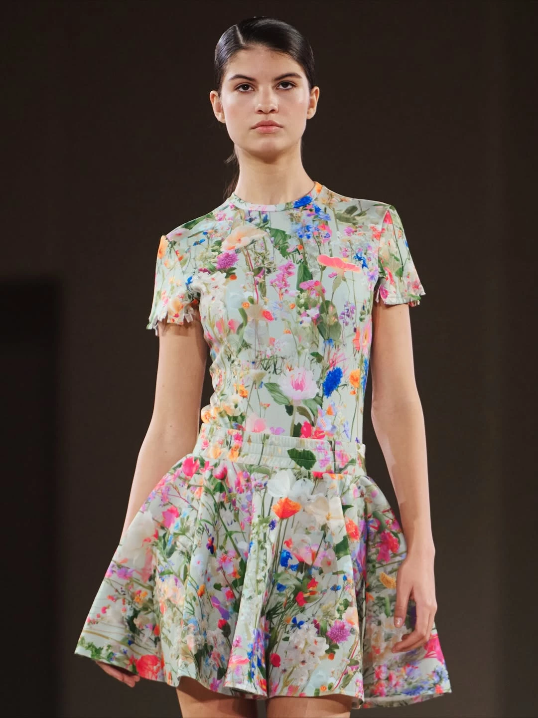 Bucharest Fashion Week Highlights: Ukrainian Talent, Landmark Venues, and Industry Outlook
4
