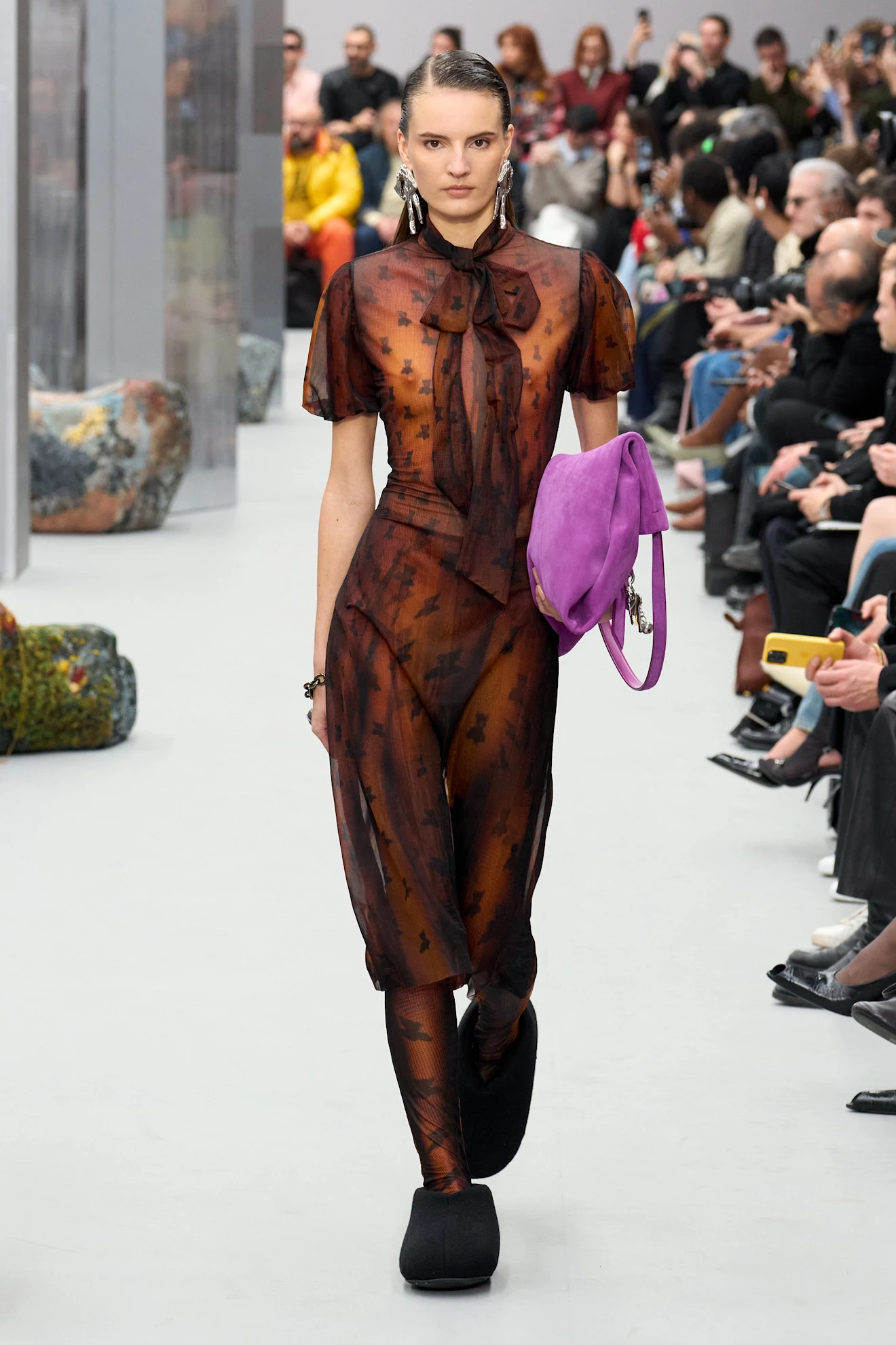 Acne Studio fall-winter 2025/2026. Photo: Launchmetrics6