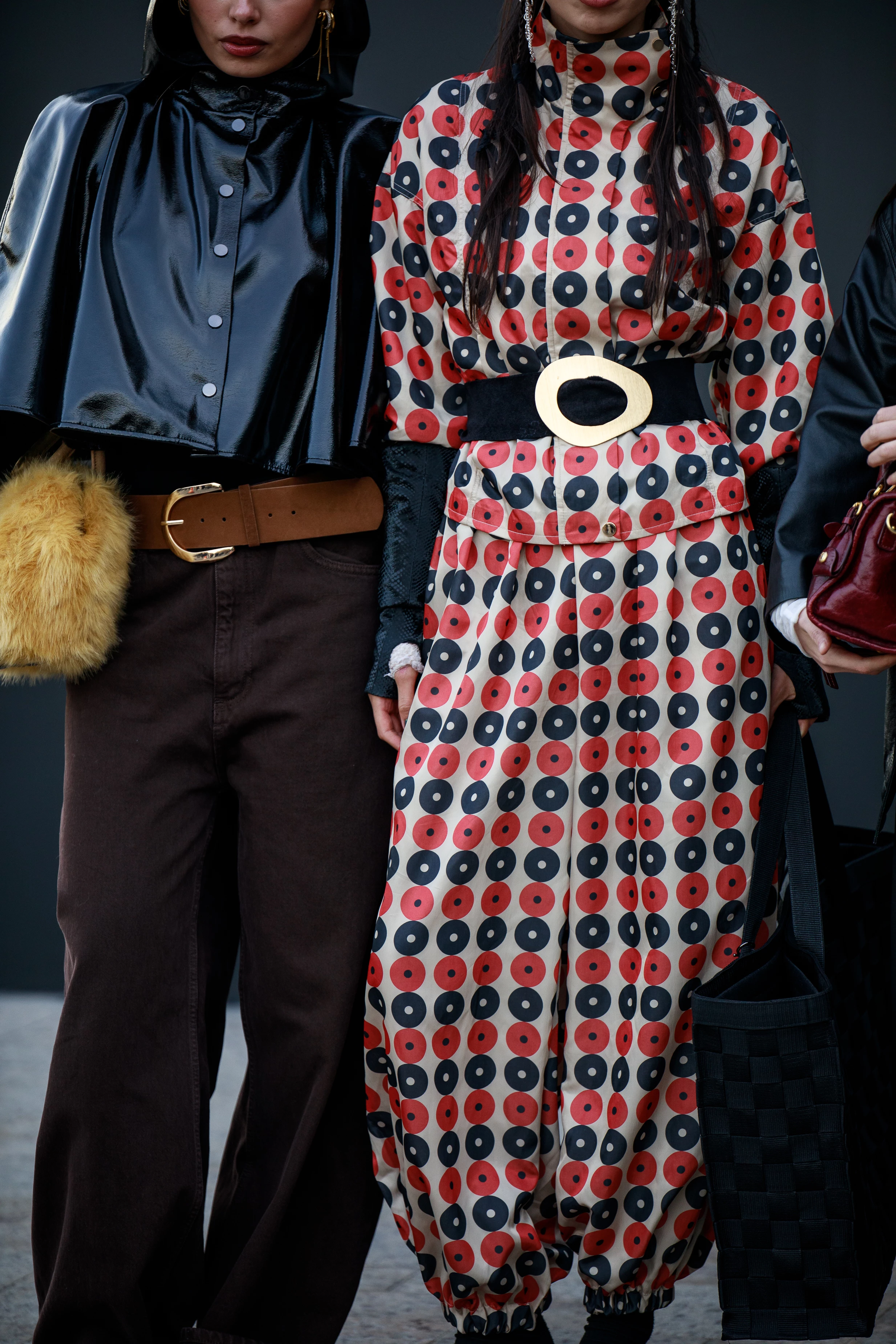 Almaty Street Fashion: What Style Mavens Wear Around Town
5